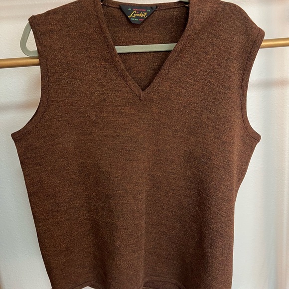Vintage Brown 100% Wool Sweater Vest by Loomknit - Picture 3 of 10